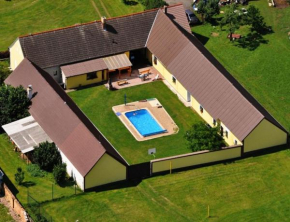 Sládků statek, Veselí Nad Luznicí